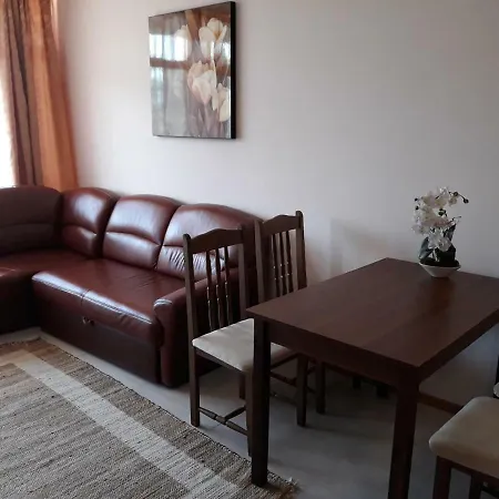 Lejlighed Apartament Grand Kamelia *
